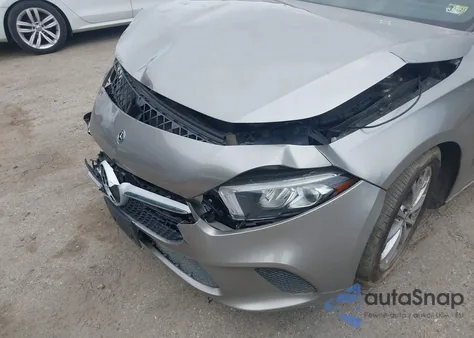2019 Mercedes-Benz A z USA, uszkodzony, nr VIN WDD3G4EB4KW020915